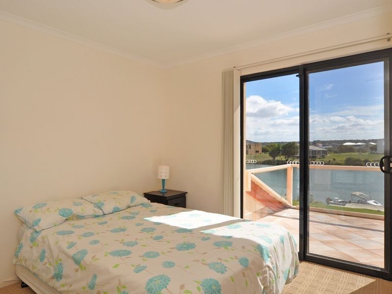 23 Excelsior Parade, Hindmarsh Island SA 5214