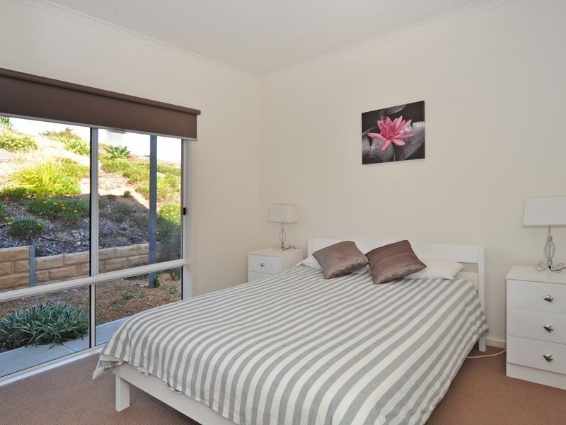 14 Hero Avenue, Middleton SA 5213