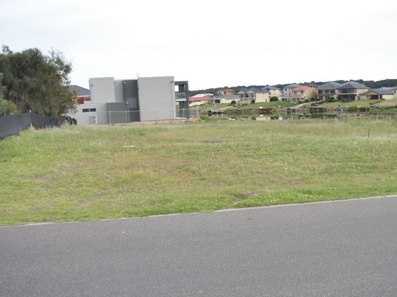 127 Excelsior Parade, Hindmarsh Island SA 5214