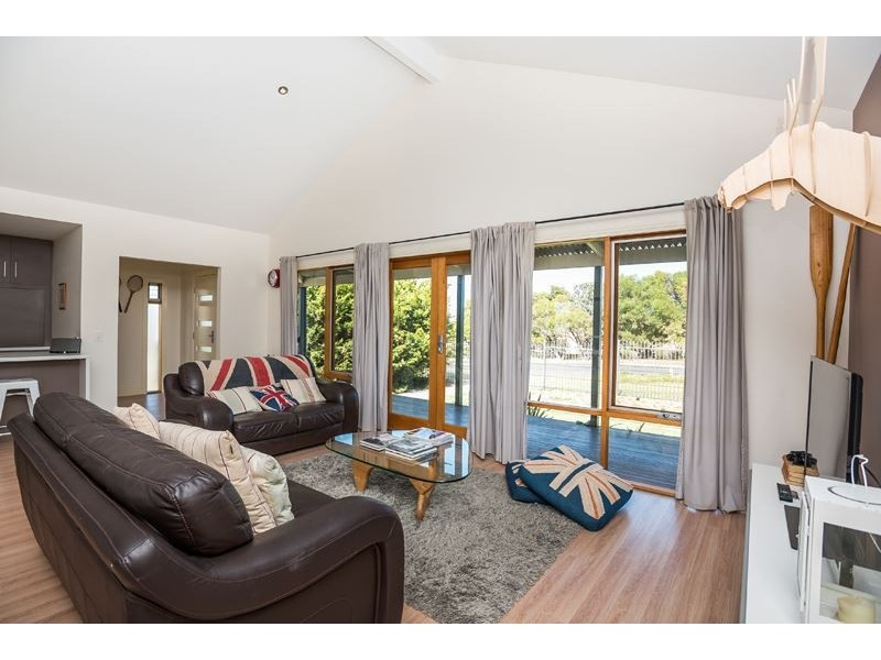 9 Boettcher Road, Middleton SA 5213