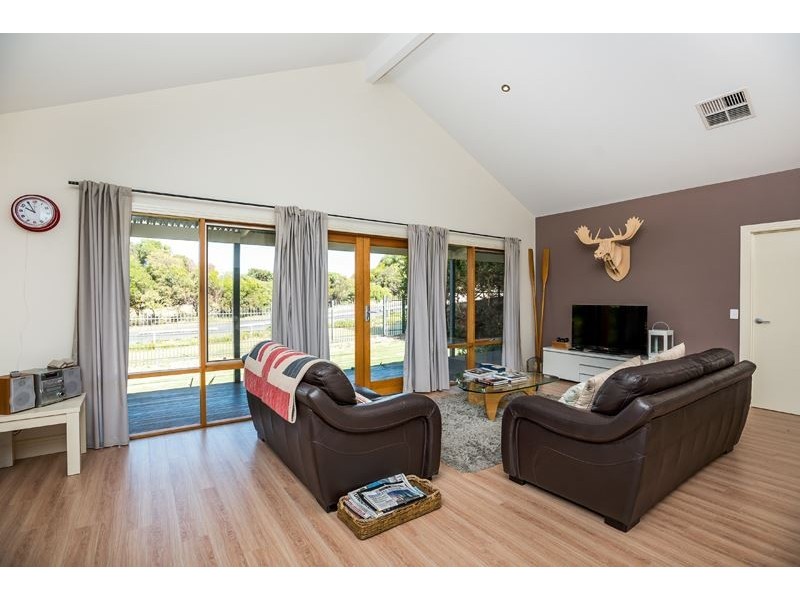 9 Boettcher Road, Middleton SA 5213