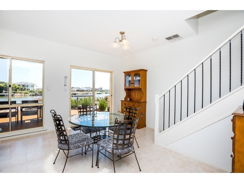87 Wentworth Parade, Hindmarsh Island SA 5214