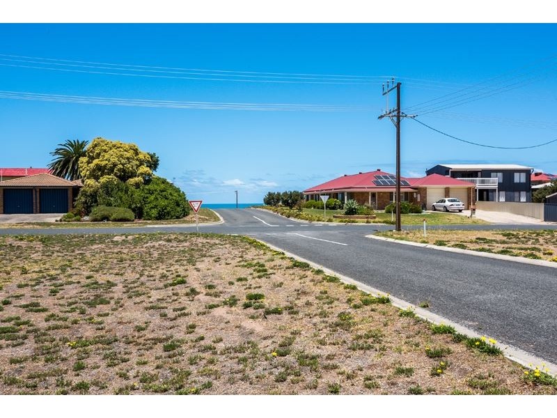 56 Castle Avenue, Goolwa Beach SA 5214
