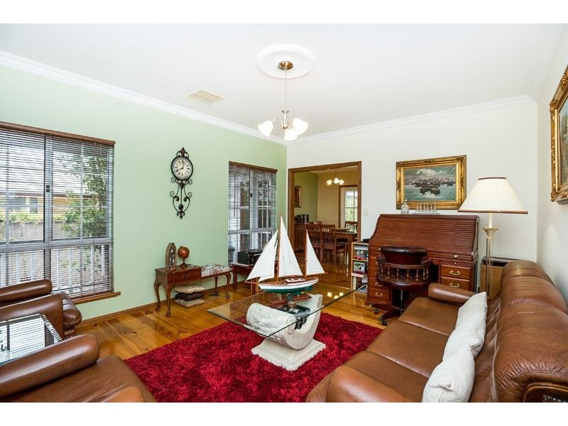 7 Hicks Court, Hayborough SA 5211