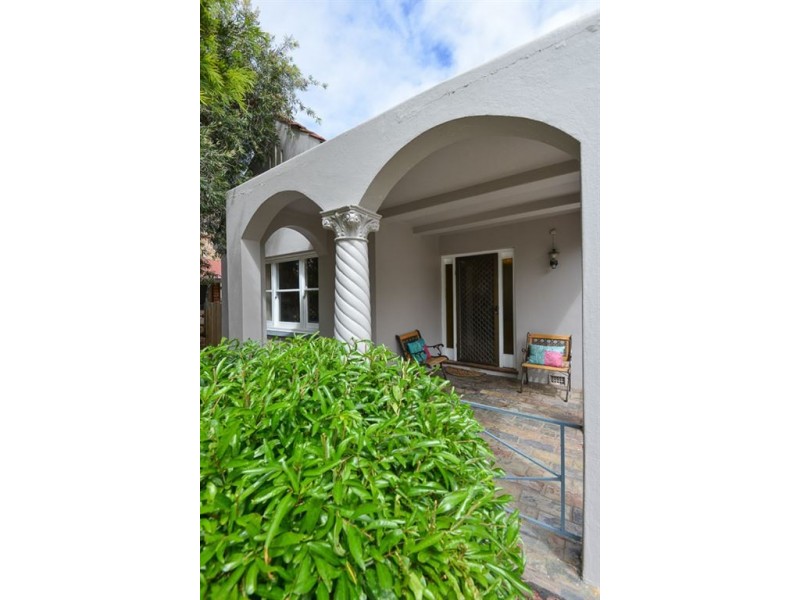 28 Lindsay Street, Victor Harbor SA 5211
