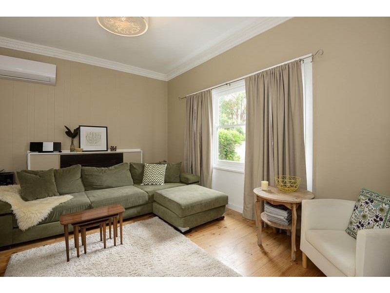 28 Lindsay Street, Victor Harbor SA 5211