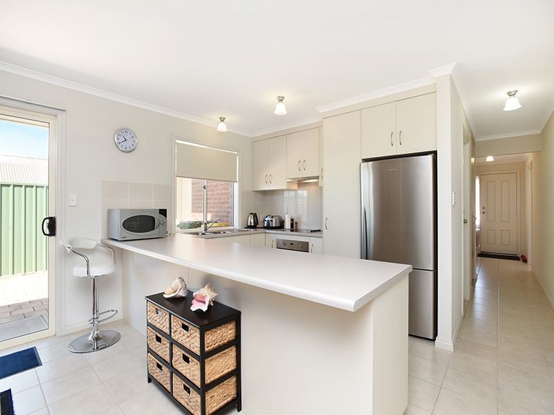 14 Chambers Court, Encounter Bay SA 5211