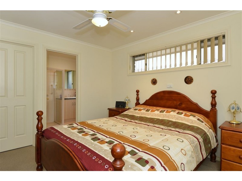 48 Agnes Gillespie Drive, Hayborough SA 5211