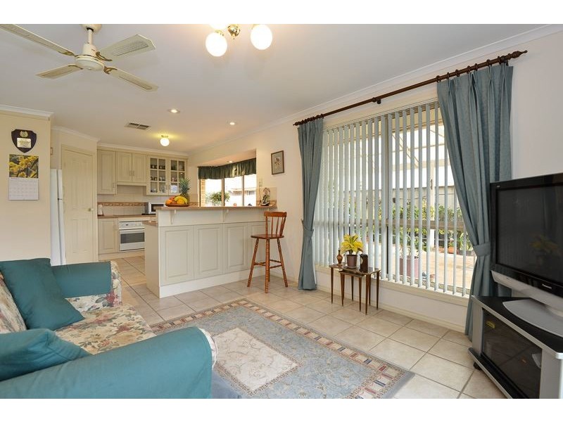 2 Windjammer Court, Encounter Bay SA 5211