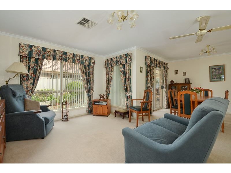 2 Windjammer Court, Encounter Bay SA 5211