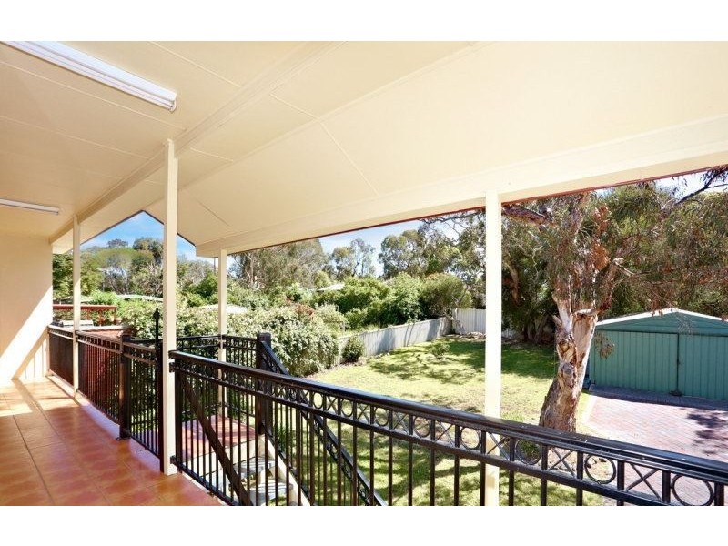 52 Norfolk Ave, Victor Harbor SA 5211