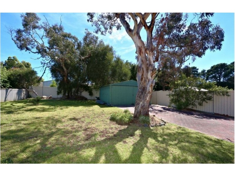 52 Norfolk Ave, Victor Harbor SA 5211