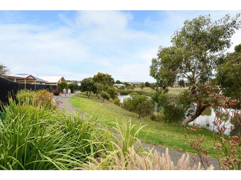 11 Harwood Close, Encounter Bay SA 5211