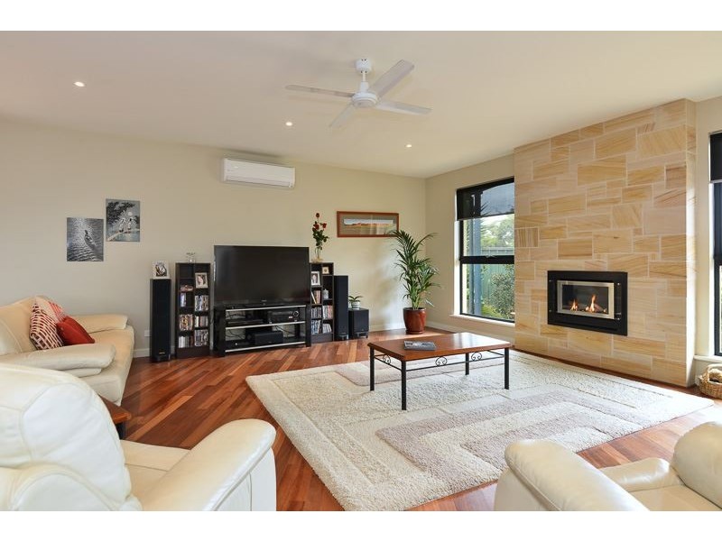 11 Harwood Close, Encounter Bay SA 5211