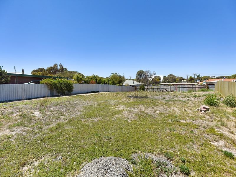 8 Lacrington Street, Goolwa Beach SA 5214