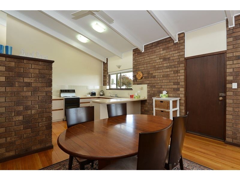 39 The Crescent, Mccracken SA 5211