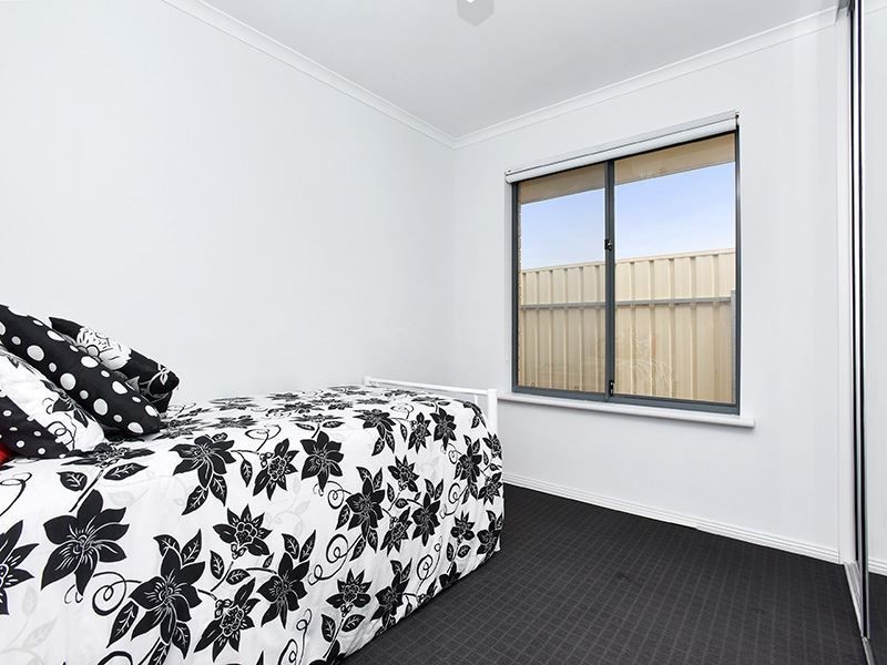 15 Blanche Parade, Hindmarsh Island SA 5214