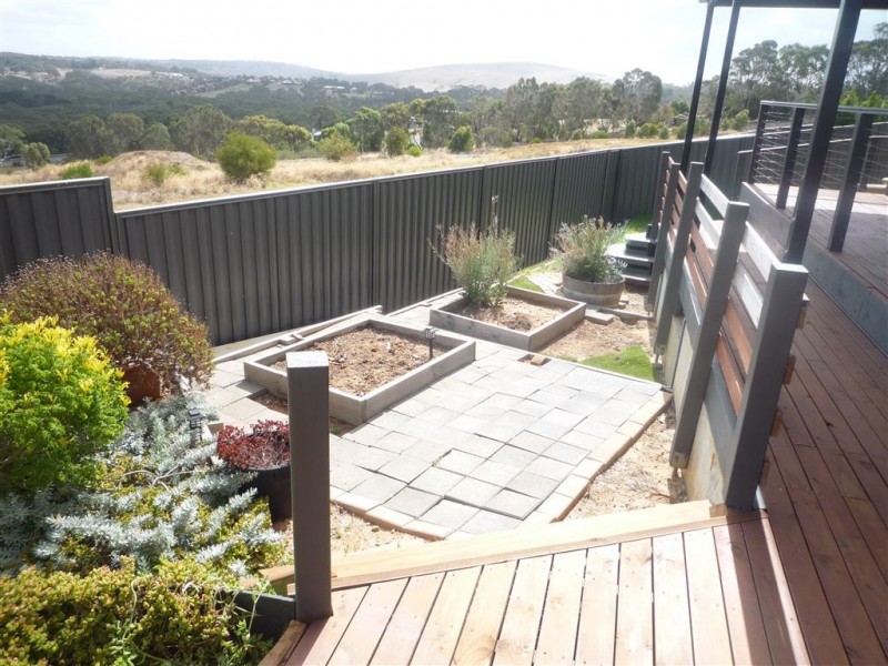 43 Greenhills Road, Victor Harbor SA 5211