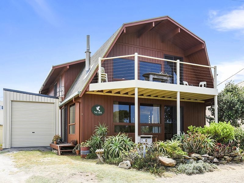 4 Merrilli Place, Port Elliot SA 5212