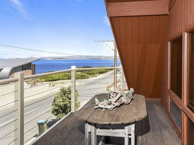 4 Merrilli Place, Port Elliot SA 5212