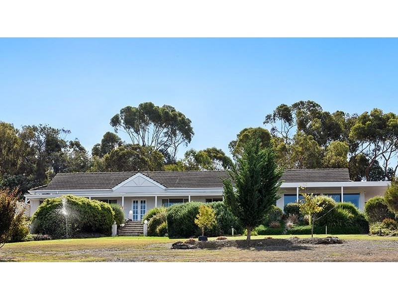 82 Waitpinga Road, Victor Harbor SA 5211