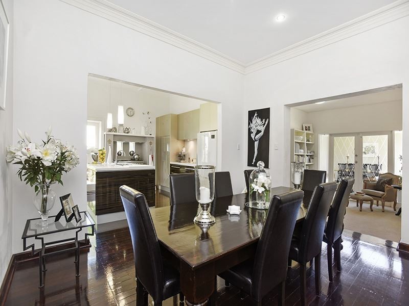 19 Hill Street, Victor Harbor SA 5211