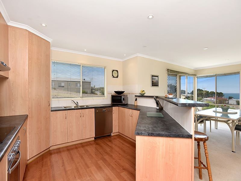 75 Battye Road, Encounter Bay SA 5211
