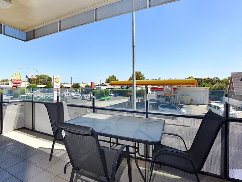 207/162 Hindmarsh Road, Victor Harbor SA 5211