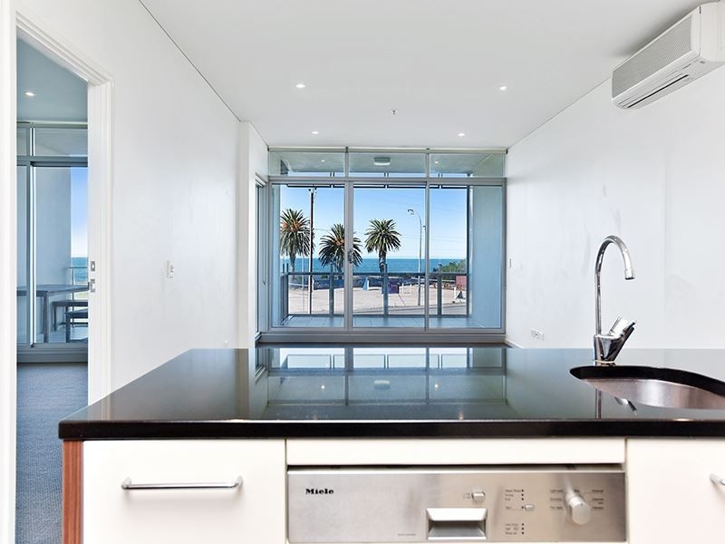 202/162 Hindmarsh Road, Victor Harbor SA 5211