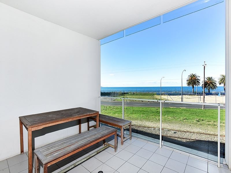 202/162 Hindmarsh Road, Victor Harbor SA 5211