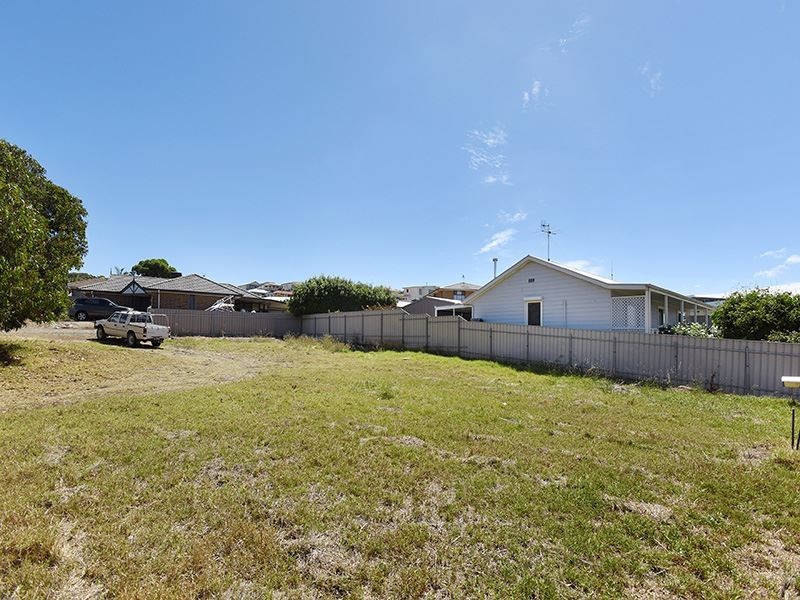 1 Minke Whale Drive, Encounter Bay SA 5211