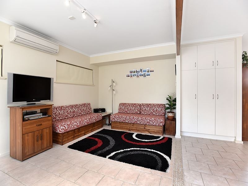 14 Trigg Street, Port Elliot SA 5212