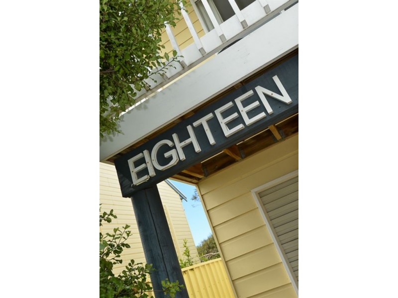 18 Strangways Avenue, Hayborough SA 5211