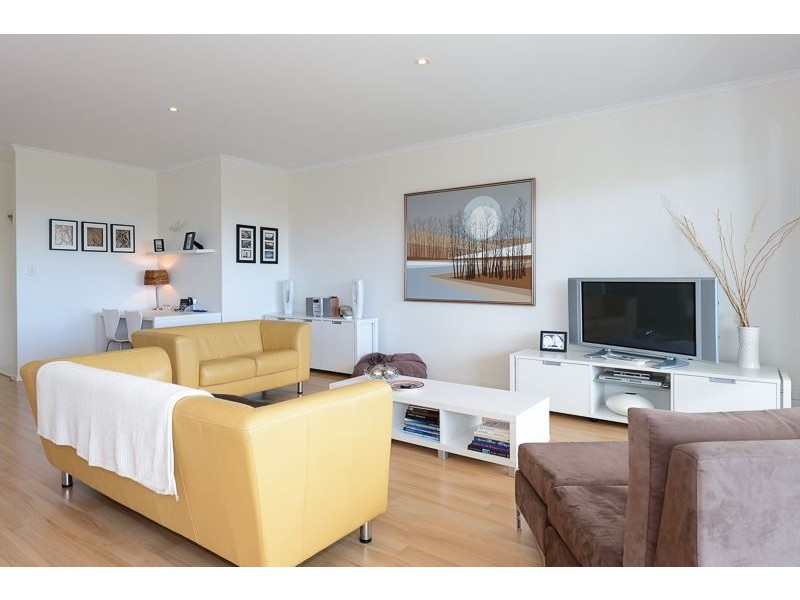 18 Strangways Avenue, Hayborough SA 5211