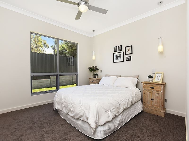 6 Keithalan Avenue, Victor Harbor SA 5211