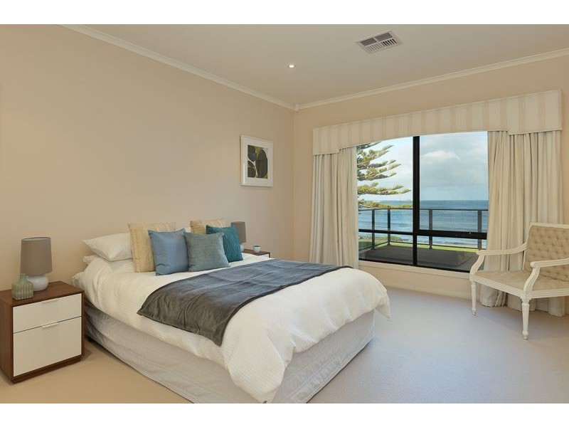 17 Franklin Parade, Encounter Bay SA 5211