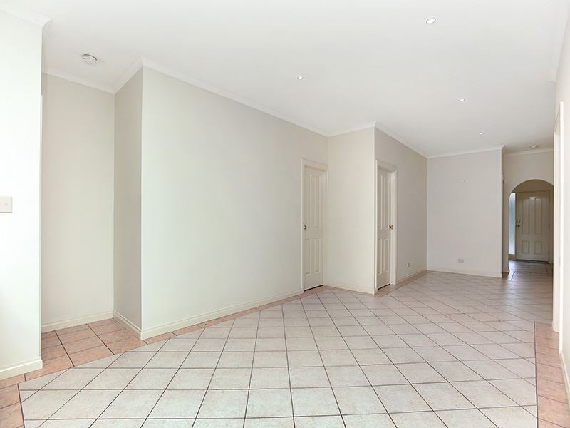 56 Coromandel Drive, Mccracken SA 5211