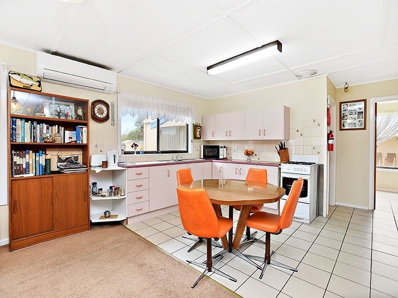 49 Beach Road, Goolwa Beach SA 5214