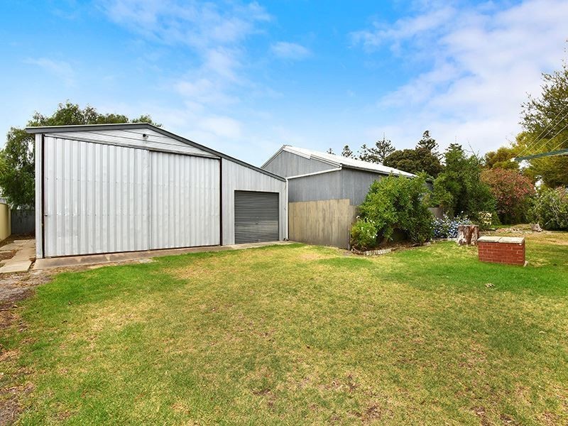 2 Dowland Street, Goolwa SA 5214