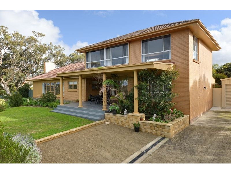 4 Jenkins Avenue, Victor Harbor SA 5211