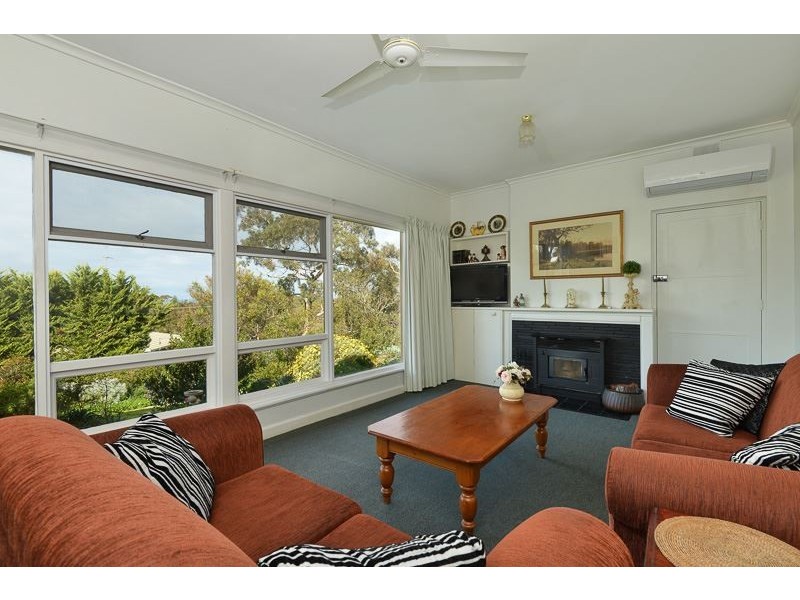 4 Jenkins Avenue, Victor Harbor SA 5211