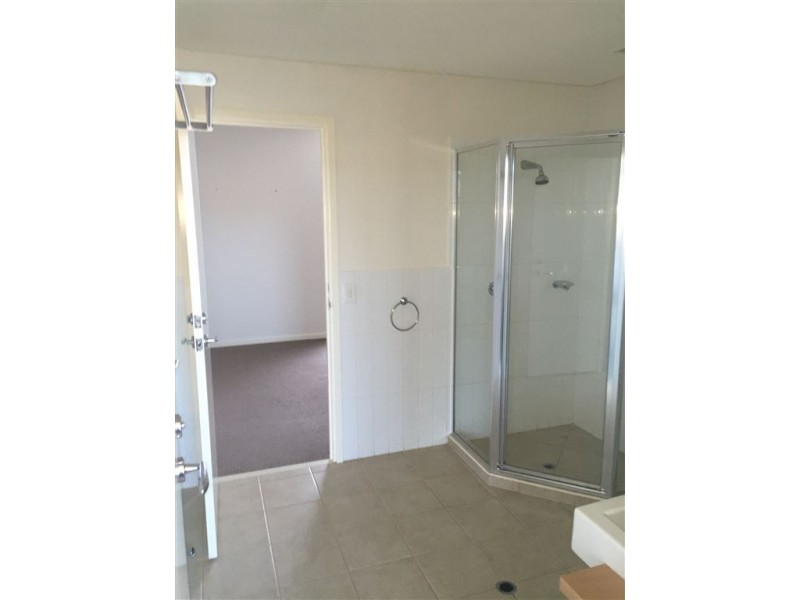 207/162 Hindmarsh Road, Victor Harbor SA 5211