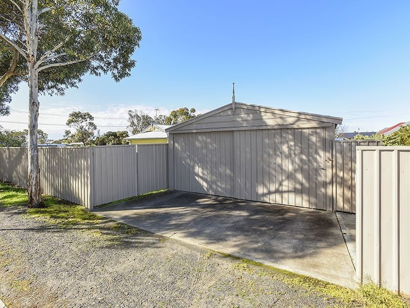 27 Brooking Street, Goolwa SA 5214