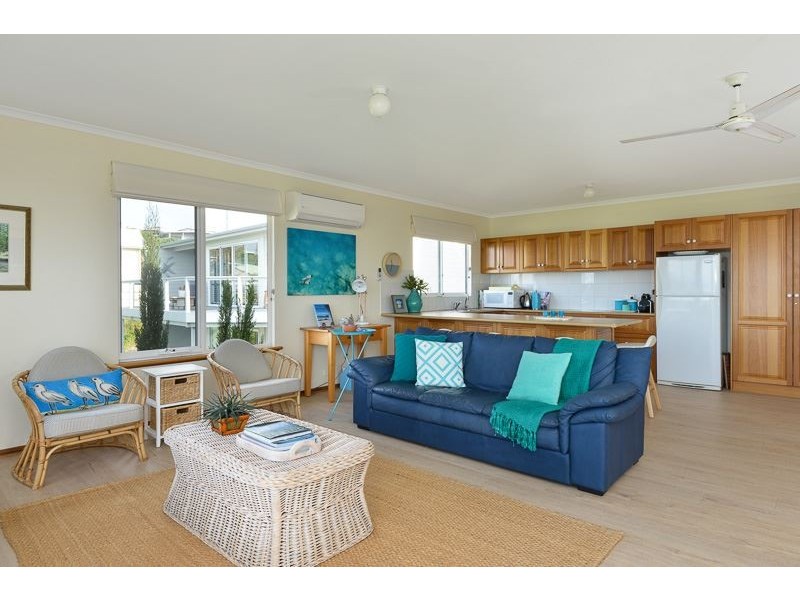 28 Rumbelow Street, Encounter Bay SA 5211