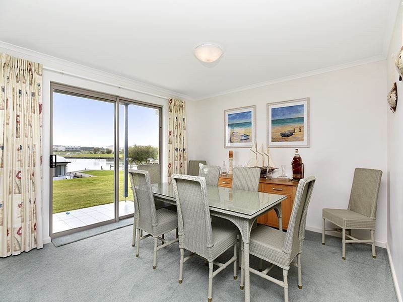 100 Arcadia Avenue, Hindmarsh Island SA 5214