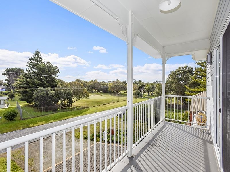1B Billabong Road, Goolwa South SA 5214
