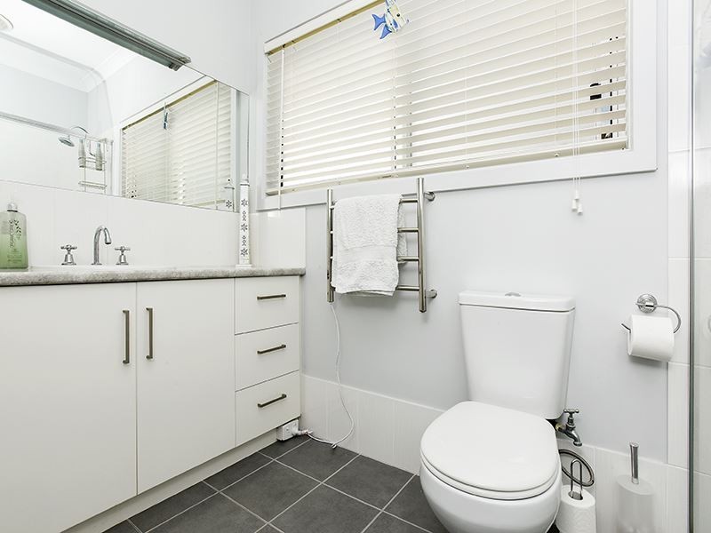 1B Billabong Road, Goolwa South SA 5214