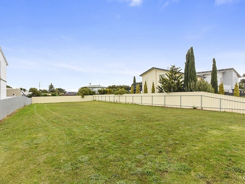 17 Ellensford Terrace, Middleton SA 5213