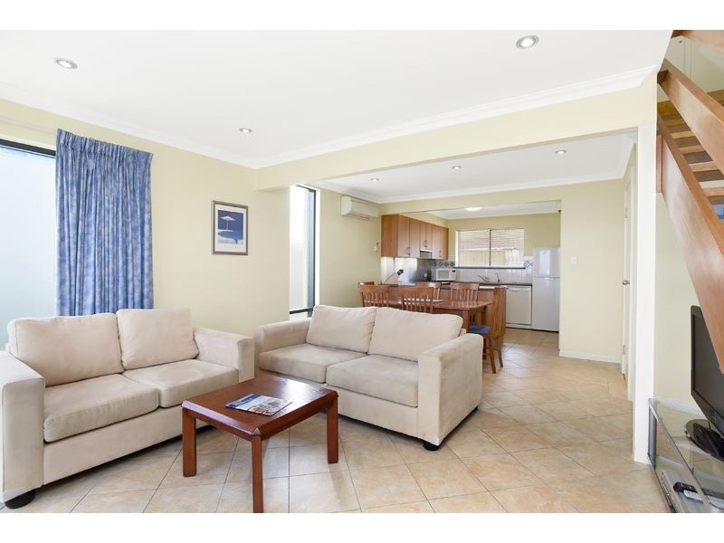 4/18 Merrilli Place, Port Elliot SA 5212