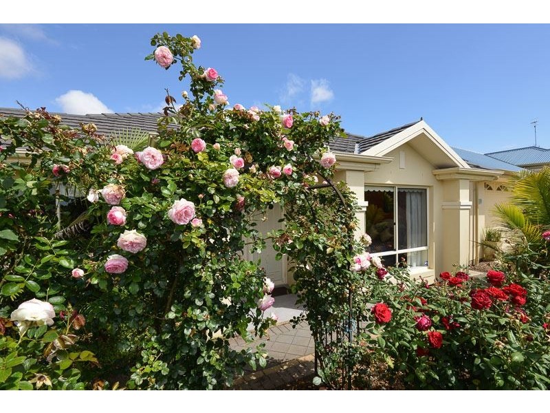 17 Victor Avenue, Encounter Bay SA 5211